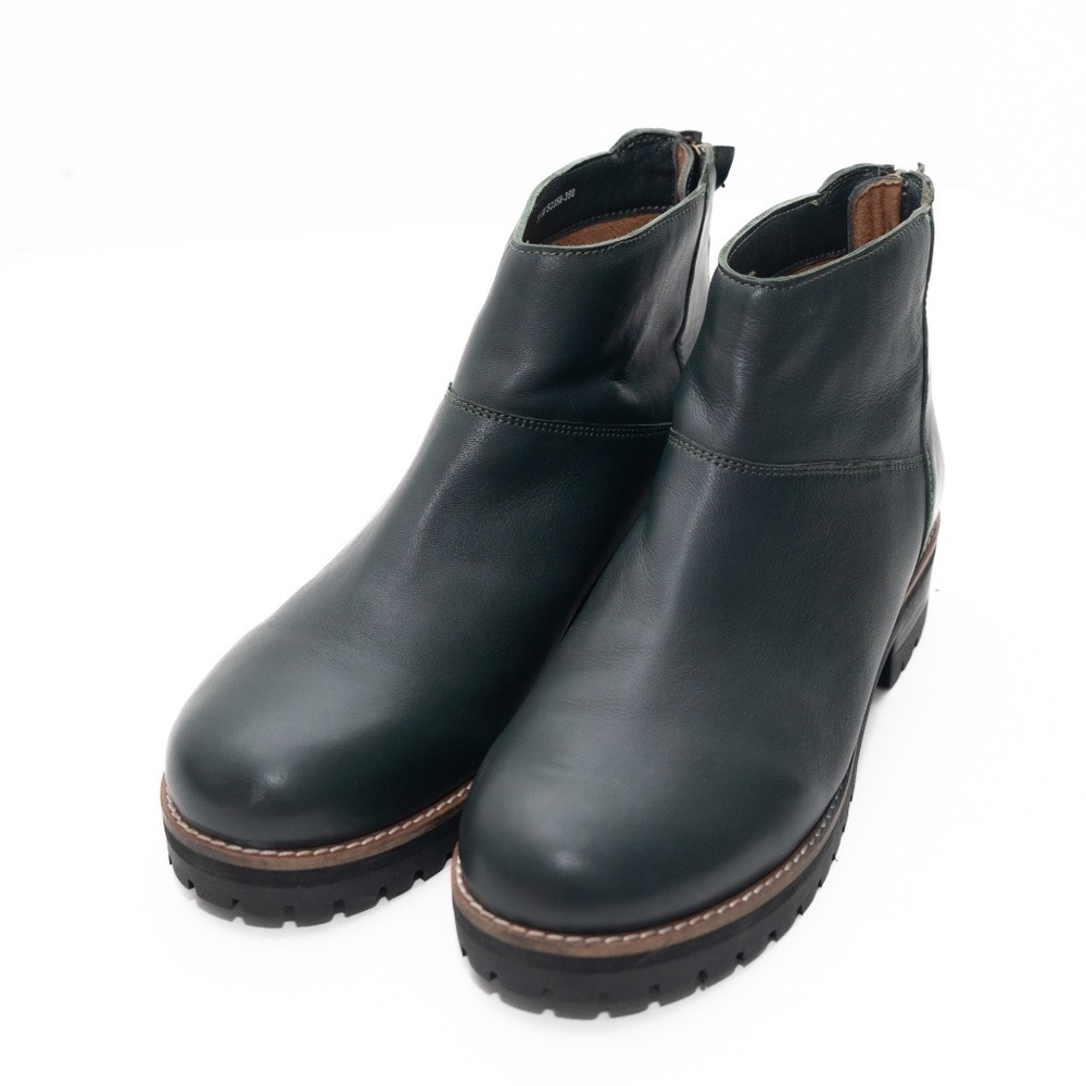 Softwalk‎ | New!  Elmhurst Leather Bootie. 11 Wide width - Picture 9 of 13